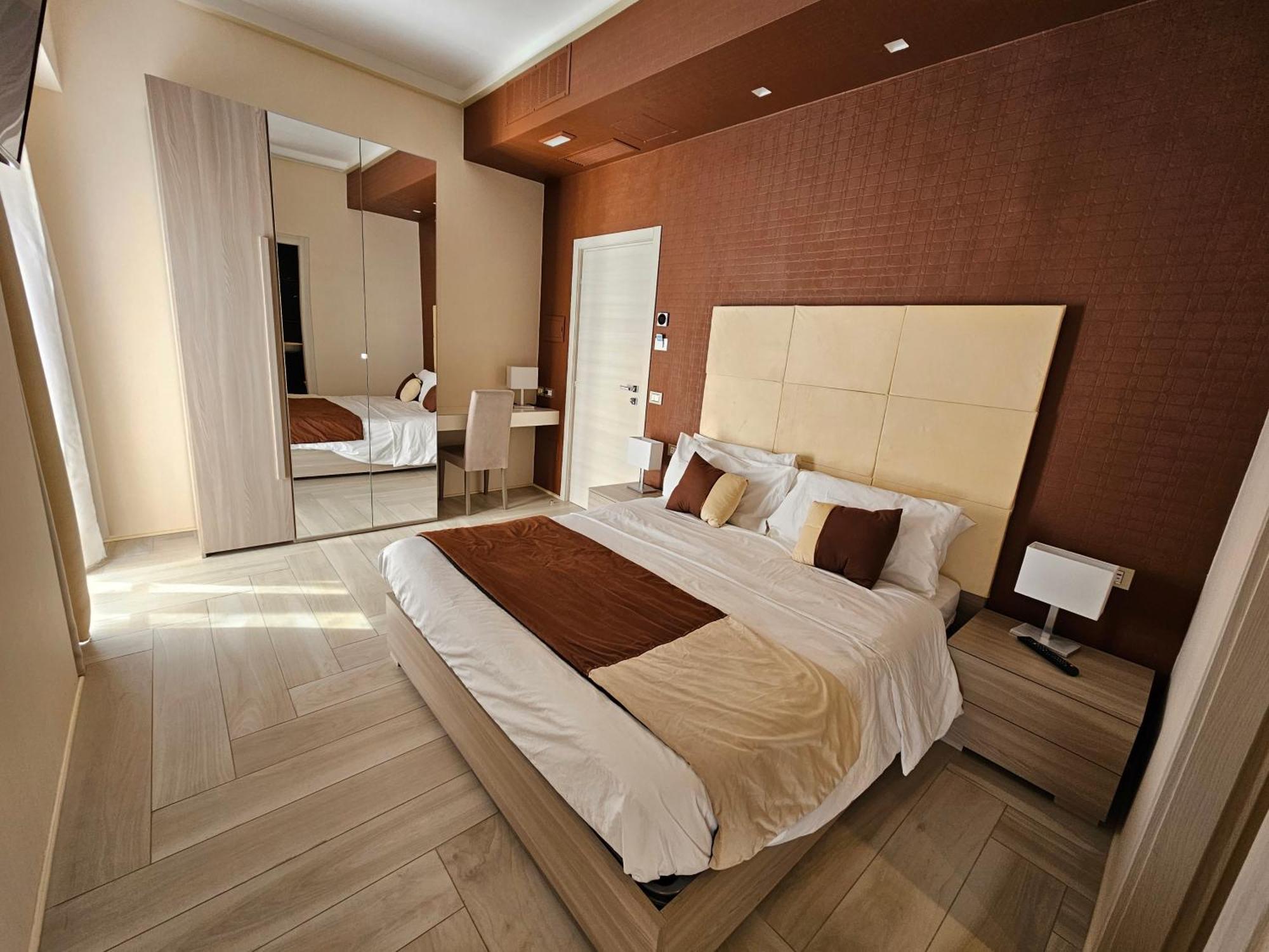 Astoria Boutique Suites Lecce Luaran gambar